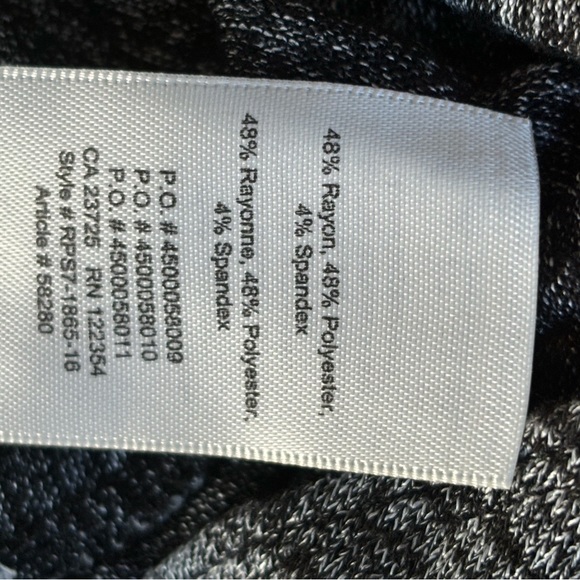 Aritzia Wilfred Free Wrap Tee Shirt - Picture 6 of 6